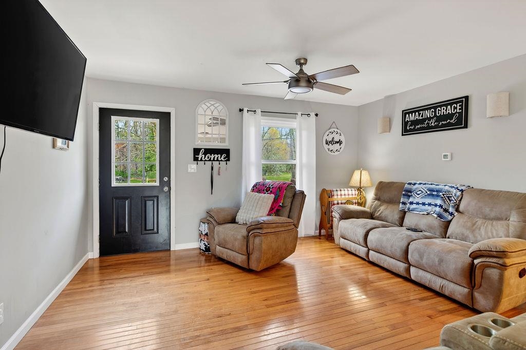 345 LAKE DR, CRIMORA, Virginia 24431, 3 Bedrooms Bedrooms, ,2 BathroomsBathrooms,Residential,345 LAKE DR,675392 MLS # 675392