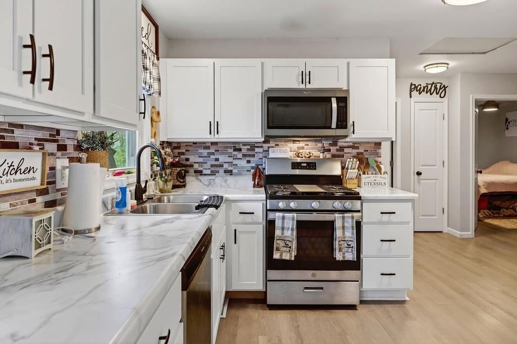 345 LAKE DR, CRIMORA, Virginia 24431, 3 Bedrooms Bedrooms, ,2 BathroomsBathrooms,Residential,345 LAKE DR,675392 MLS # 675392