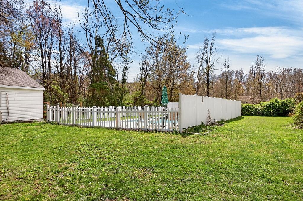 345 LAKE DR, CRIMORA, Virginia 24431, 3 Bedrooms Bedrooms, ,2 BathroomsBathrooms,Residential,345 LAKE DR,675392 MLS # 675392