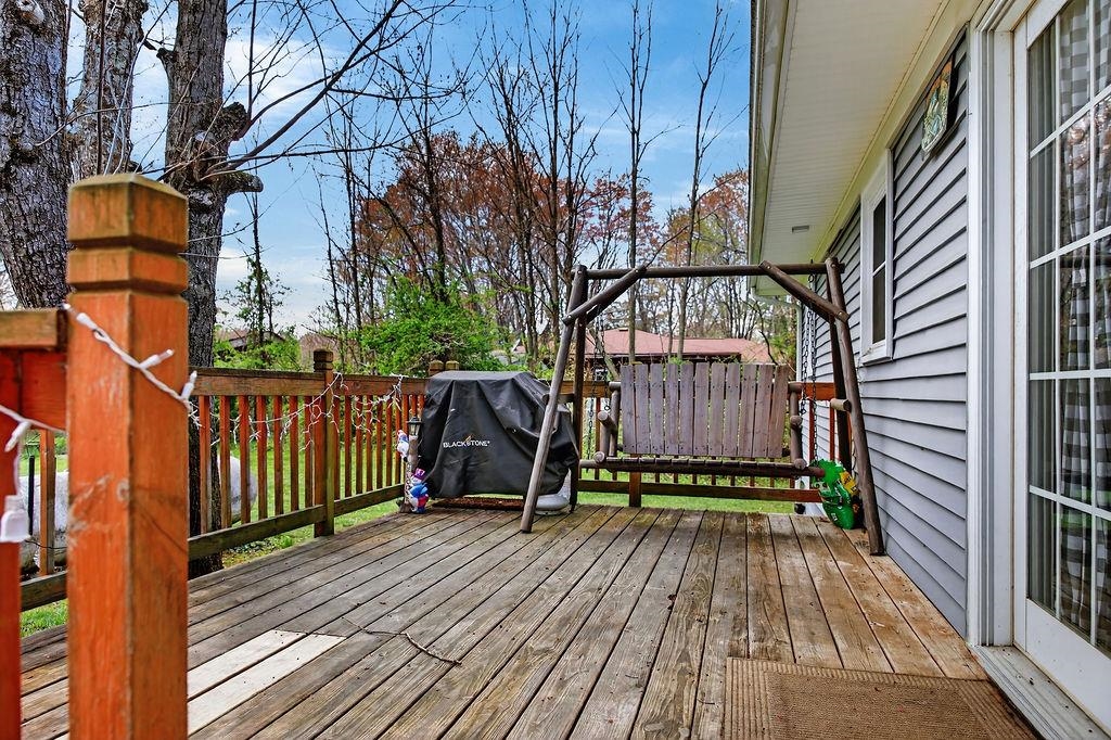 345 LAKE DR, CRIMORA, Virginia 24431, 3 Bedrooms Bedrooms, ,2 BathroomsBathrooms,Residential,345 LAKE DR,675392 MLS # 675392