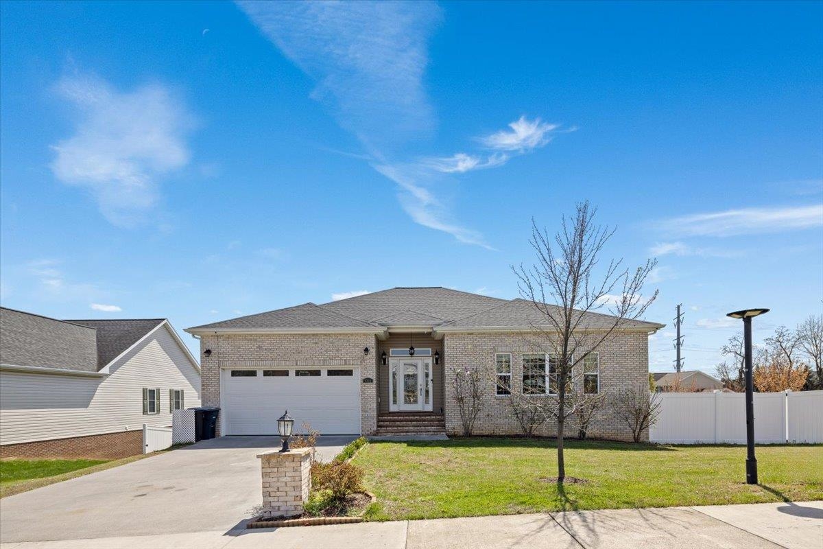 1311 LITTLE SORREL DR, HARRISONBURG, Virginia 22801, 5 Bedrooms Bedrooms, ,3 BathroomsBathrooms,Residential,1311 LITTLE SORREL DR,675400 MLS # 675400