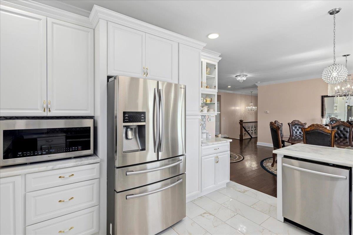 1311 LITTLE SORREL DR, HARRISONBURG, Virginia 22801, 5 Bedrooms Bedrooms, ,3 BathroomsBathrooms,Residential,1311 LITTLE SORREL DR,675400 MLS # 675400