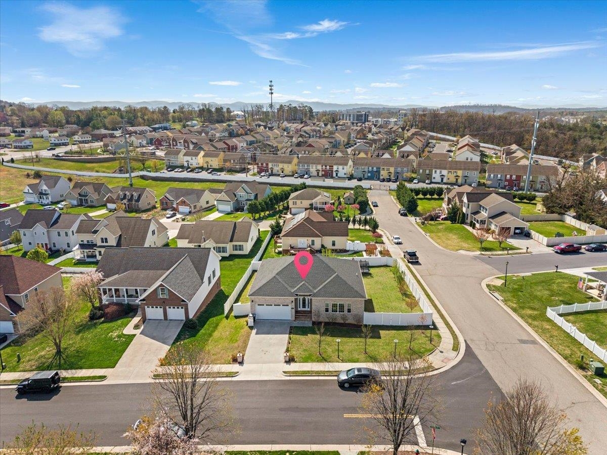 1311 LITTLE SORREL DR, HARRISONBURG, Virginia 22801, 5 Bedrooms Bedrooms, ,3 BathroomsBathrooms,Residential,1311 LITTLE SORREL DR,675400 MLS # 675400