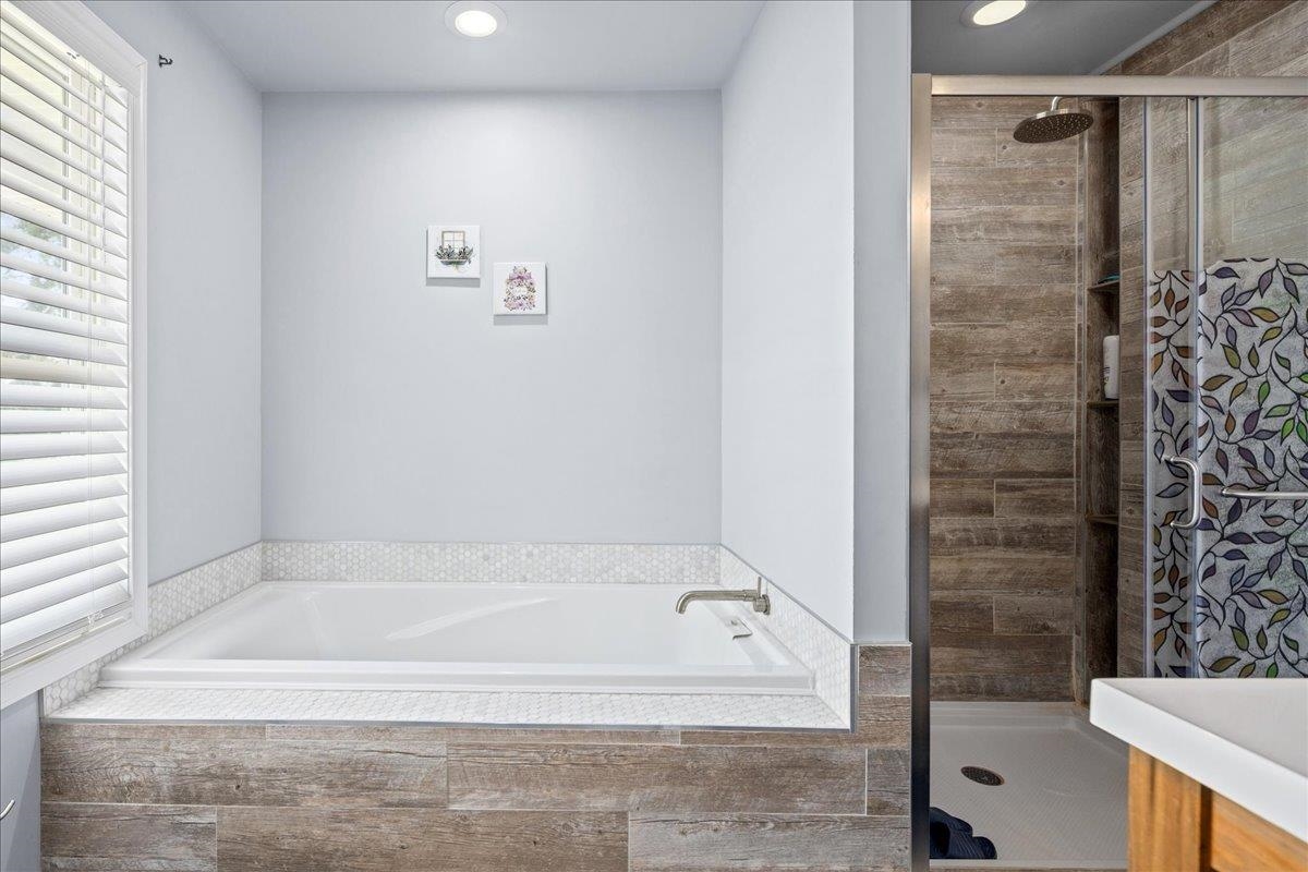 4001 BUCK RUN CT, ROCKINGHAM, Virginia 22801, 3 Bedrooms Bedrooms, ,2 BathroomsBathrooms,Residential,4001 BUCK RUN CT,675404 MLS # 675404