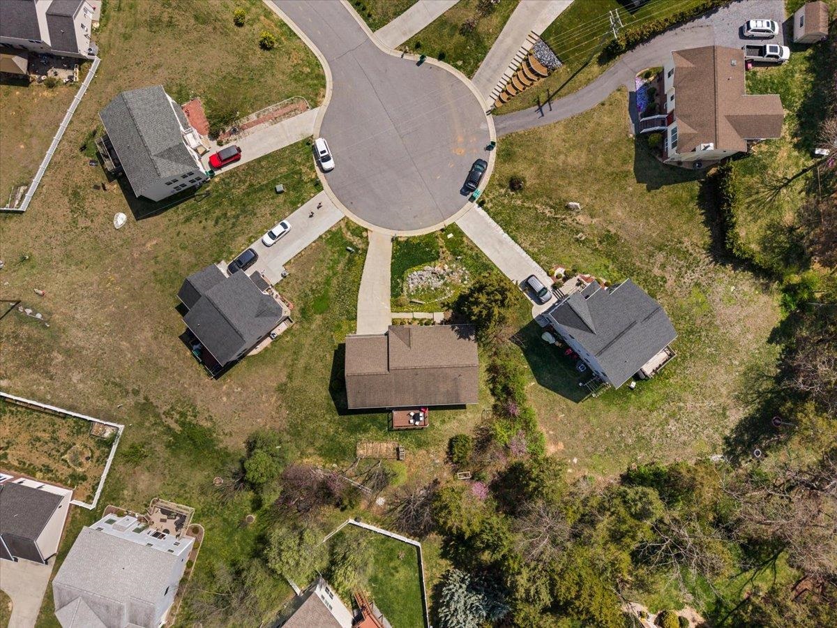 4001 BUCK RUN CT, ROCKINGHAM, Virginia 22801, 3 Bedrooms Bedrooms, ,2 BathroomsBathrooms,Residential,4001 BUCK RUN CT,675404 MLS # 675404