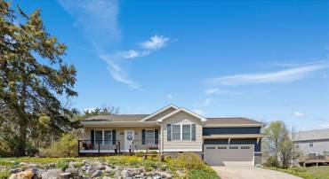 4001 BUCK RUN CT, ROCKINGHAM, Virginia 22801, 3 Bedrooms Bedrooms, ,2 BathroomsBathrooms,Residential,4001 BUCK RUN CT,675404 MLS # 675404