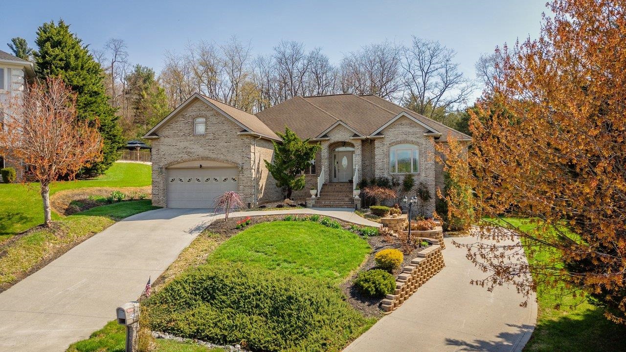 4270 AJAX CT, ROCKINGHAM, Virginia 22801, 5 Bedrooms Bedrooms, ,4 BathroomsBathrooms,Residential,4270 AJAX CT,675405 MLS # 675405 4270 AJAX CT, ROCKINGHAM, Virginia 22801, 5 Bedrooms Bedrooms, ,4 BathroomsBathrooms,Residential,4270 AJAX CT,675405 MLS # 675405