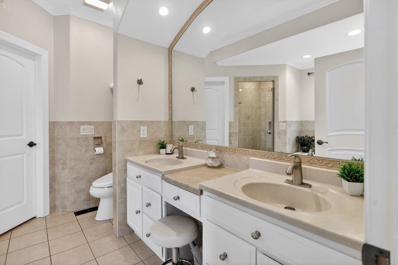 4270 AJAX CT, ROCKINGHAM, Virginia 22801, 5 Bedrooms Bedrooms, ,4 BathroomsBathrooms,Residential,4270 AJAX CT,675405 MLS # 675405 4270 AJAX CT, ROCKINGHAM, Virginia 22801, 5 Bedrooms Bedrooms, ,4 BathroomsBathrooms,Residential,4270 AJAX CT,675405 MLS # 675405