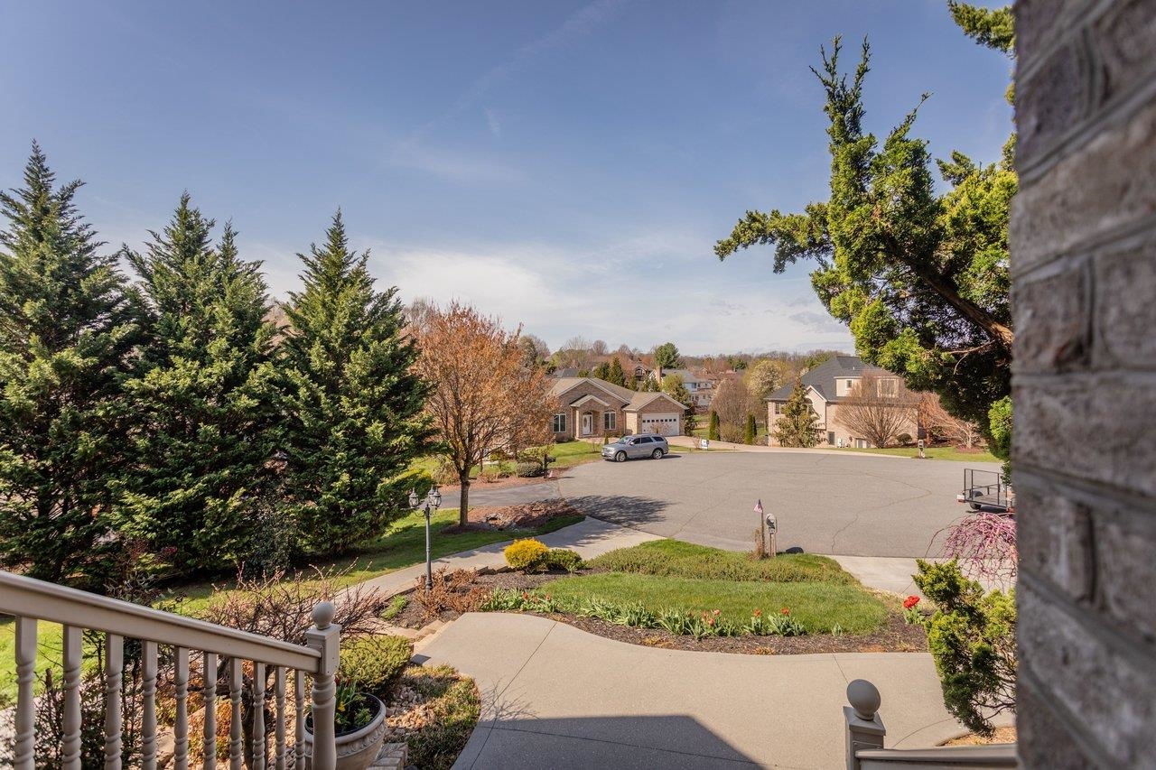 4270 AJAX CT, ROCKINGHAM, Virginia 22801, 5 Bedrooms Bedrooms, ,4 BathroomsBathrooms,Residential,4270 AJAX CT,675405 MLS # 675405 4270 AJAX CT, ROCKINGHAM, Virginia 22801, 5 Bedrooms Bedrooms, ,4 BathroomsBathrooms,Residential,4270 AJAX CT,675405 MLS # 675405