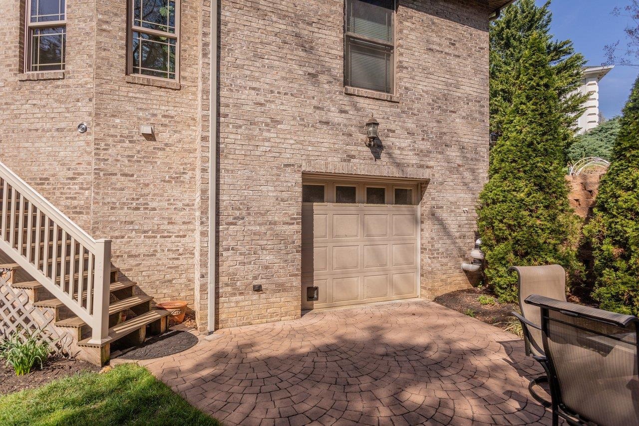 4270 AJAX CT, ROCKINGHAM, Virginia 22801, 5 Bedrooms Bedrooms, ,4 BathroomsBathrooms,Residential,4270 AJAX CT,675405 MLS # 675405 4270 AJAX CT, ROCKINGHAM, Virginia 22801, 5 Bedrooms Bedrooms, ,4 BathroomsBathrooms,Residential,4270 AJAX CT,675405 MLS # 675405