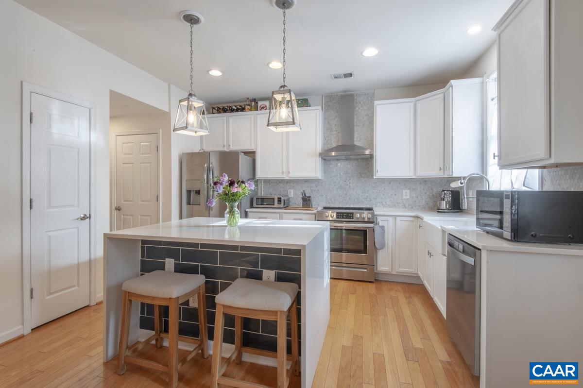 1048 SW 5TH ST, CHARLOTTESVILLE, Virginia 22902, 3 Bedrooms Bedrooms, ,2 BathroomsBathrooms,Residential,1048 SW 5TH ST,675413 MLS # 675413