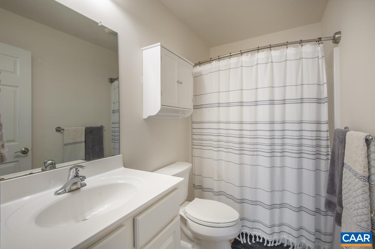 1048 SW 5TH ST, CHARLOTTESVILLE, Virginia 22902, 3 Bedrooms Bedrooms, ,2 BathroomsBathrooms,Residential,1048 SW 5TH ST,675413 MLS # 675413