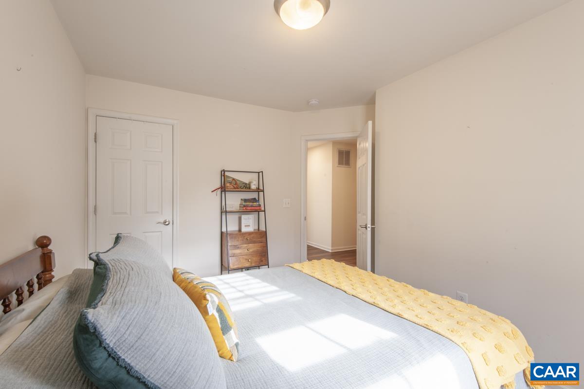 1048 SW 5TH ST, CHARLOTTESVILLE, Virginia 22902, 3 Bedrooms Bedrooms, ,2 BathroomsBathrooms,Residential,1048 SW 5TH ST,675413 MLS # 675413