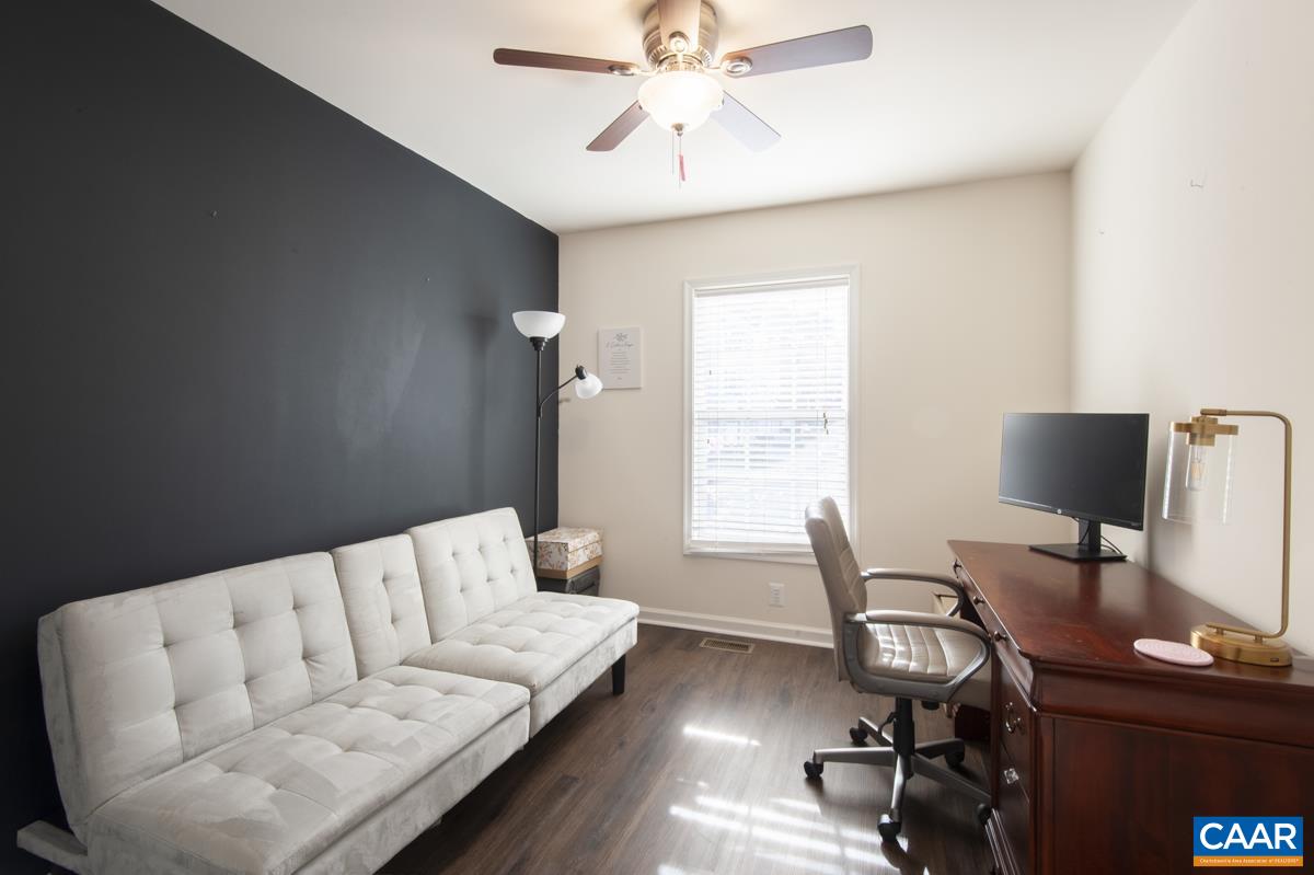 1048 SW 5TH ST, CHARLOTTESVILLE, Virginia 22902, 3 Bedrooms Bedrooms, ,2 BathroomsBathrooms,Residential,1048 SW 5TH ST,675413 MLS # 675413