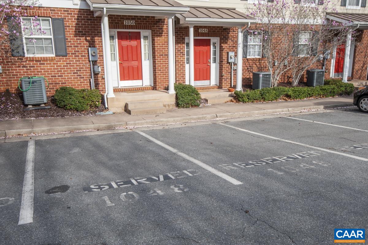 1048 SW 5TH ST, CHARLOTTESVILLE, Virginia 22902, 3 Bedrooms Bedrooms, ,2 BathroomsBathrooms,Residential,1048 SW 5TH ST,675413 MLS # 675413