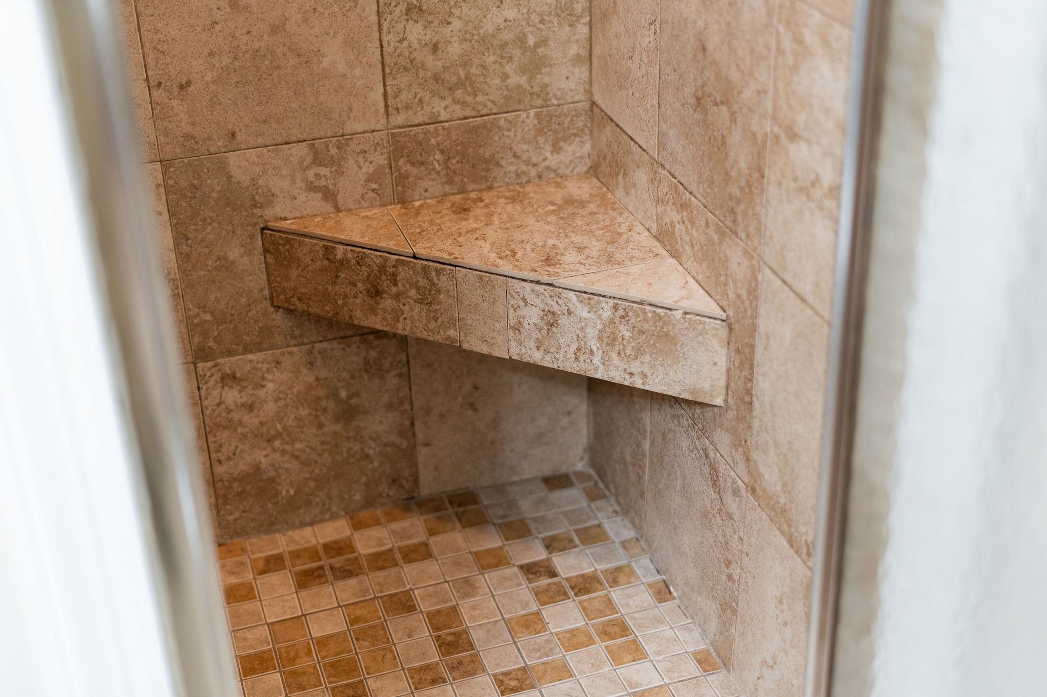 924 WASHINGTON AVE, WAYNESBORO, Virginia 22980, 5 Bedrooms Bedrooms, ,2 BathroomsBathrooms,Residential,924 WASHINGTON AVE,675415 MLS # 675415