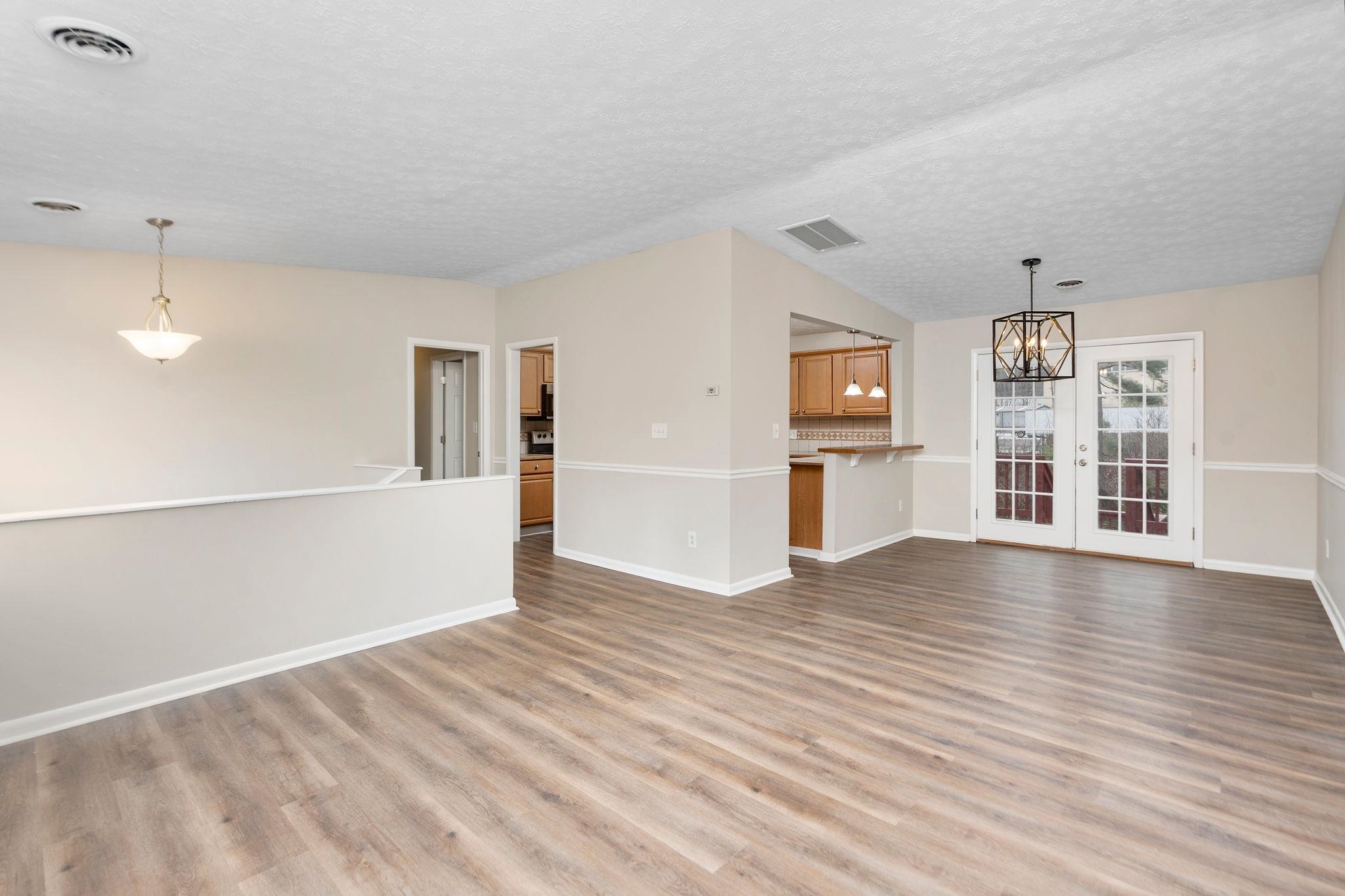 924 WASHINGTON AVE, WAYNESBORO, Virginia 22980, 5 Bedrooms Bedrooms, ,2 BathroomsBathrooms,Residential,924 WASHINGTON AVE,675415 MLS # 675415