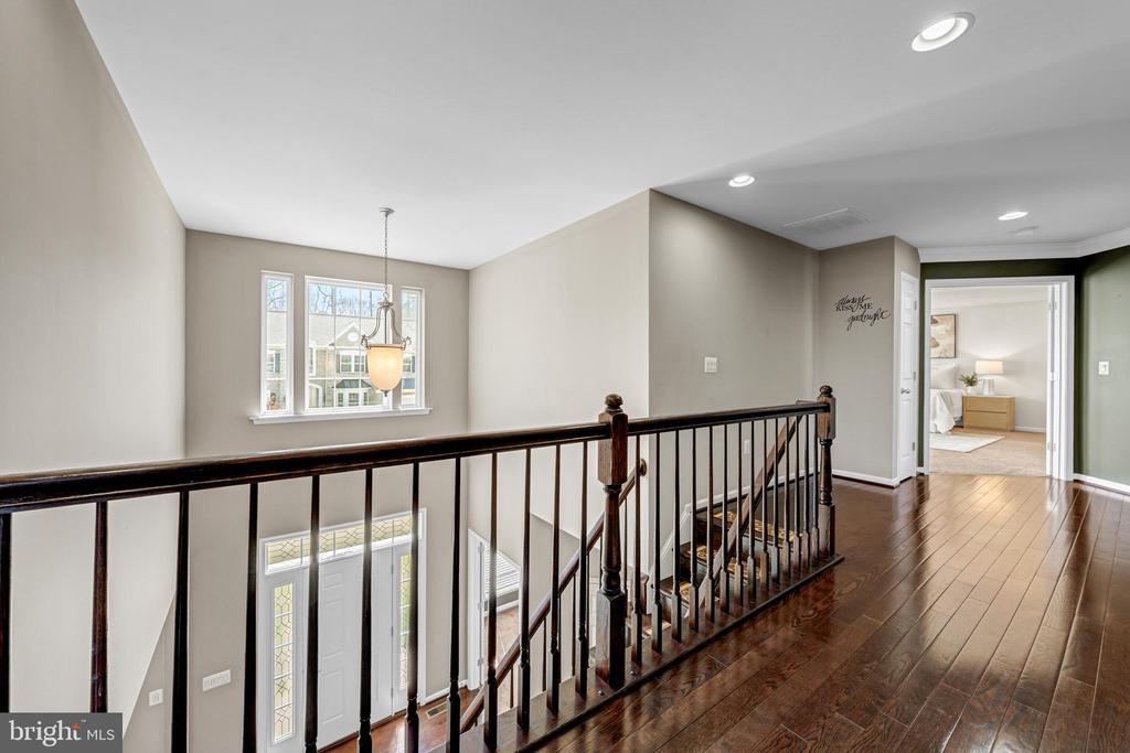 6101 BLACK OAK CT, FREDERICKSBURG, Virginia 22407, 5 Bedrooms Bedrooms, ,3 BathroomsBathrooms,Residential,6101 BLACK OAK CT,VASP2039430 MLS # VASP2039430