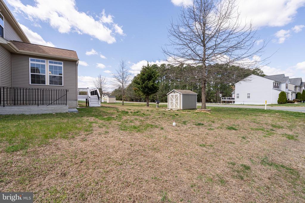 6101 BLACK OAK CT, FREDERICKSBURG, Virginia 22407, 5 Bedrooms Bedrooms, ,3 BathroomsBathrooms,Residential,6101 BLACK OAK CT,VASP2039430 MLS # VASP2039430