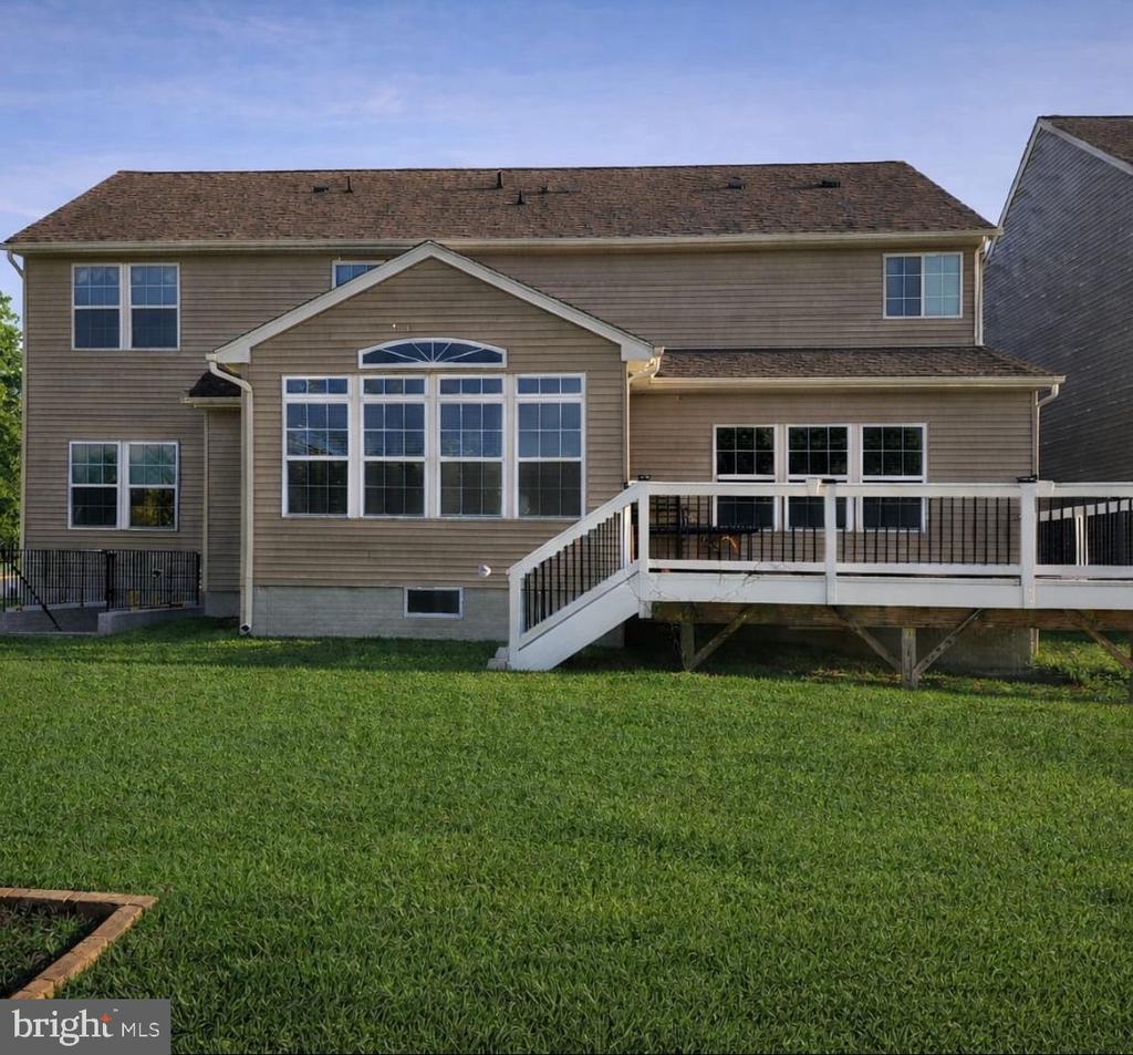 6101 BLACK OAK CT, FREDERICKSBURG, Virginia 22407, 5 Bedrooms Bedrooms, ,3 BathroomsBathrooms,Residential,6101 BLACK OAK CT,VASP2039430 MLS # VASP2039430