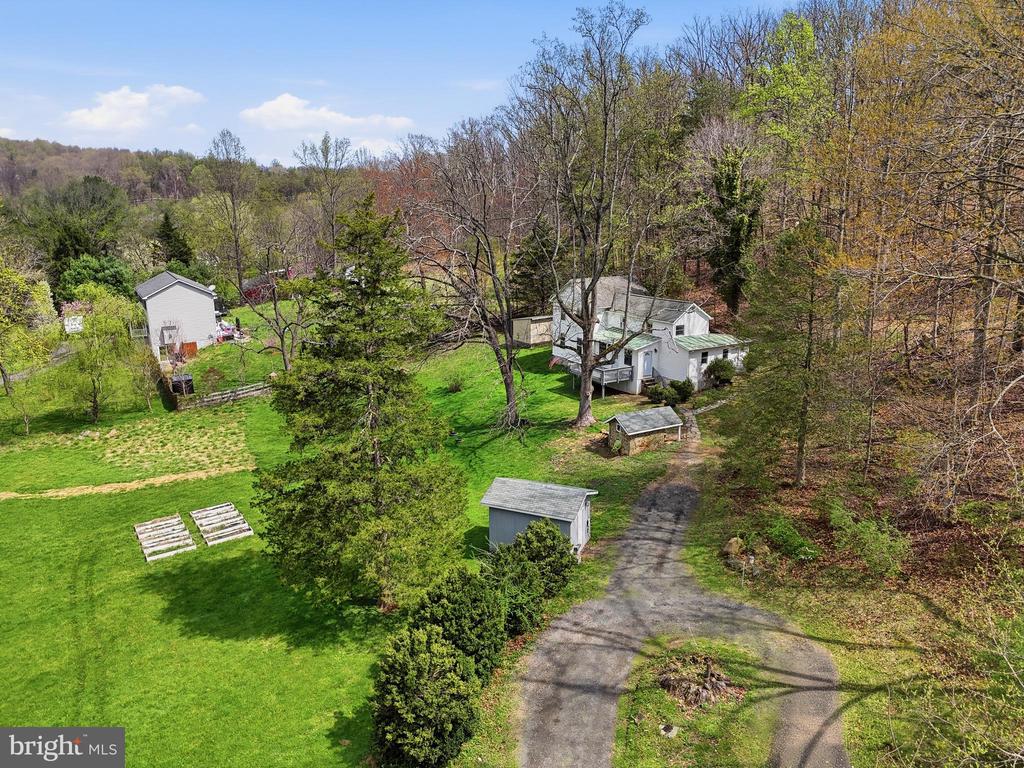 6537 WATERY MOUNTAIN RD, WARRENTON, Virginia 20186, 2 Bedrooms Bedrooms, ,2 BathroomsBathrooms,Residential,6537 WATERY MOUNTAIN RD,VAFQ2020958 MLS # VAFQ2020958 6537 WATERY MOUNTAIN RD, WARRENTON, Virginia 20186, 2 Bedrooms Bedrooms, ,2 BathroomsBathrooms,Residential,6537 WATERY MOUNTAIN RD,VAFQ2020958 MLS # VAFQ2020958