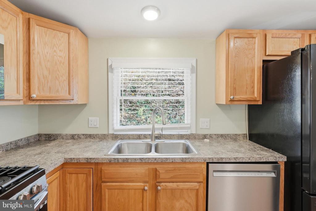 6537 WATERY MOUNTAIN RD, WARRENTON, Virginia 20186, 2 Bedrooms Bedrooms, ,2 BathroomsBathrooms,Residential,6537 WATERY MOUNTAIN RD,VAFQ2020958 MLS # VAFQ2020958 6537 WATERY MOUNTAIN RD, WARRENTON, Virginia 20186, 2 Bedrooms Bedrooms, ,2 BathroomsBathrooms,Residential,6537 WATERY MOUNTAIN RD,VAFQ2020958 MLS # VAFQ2020958