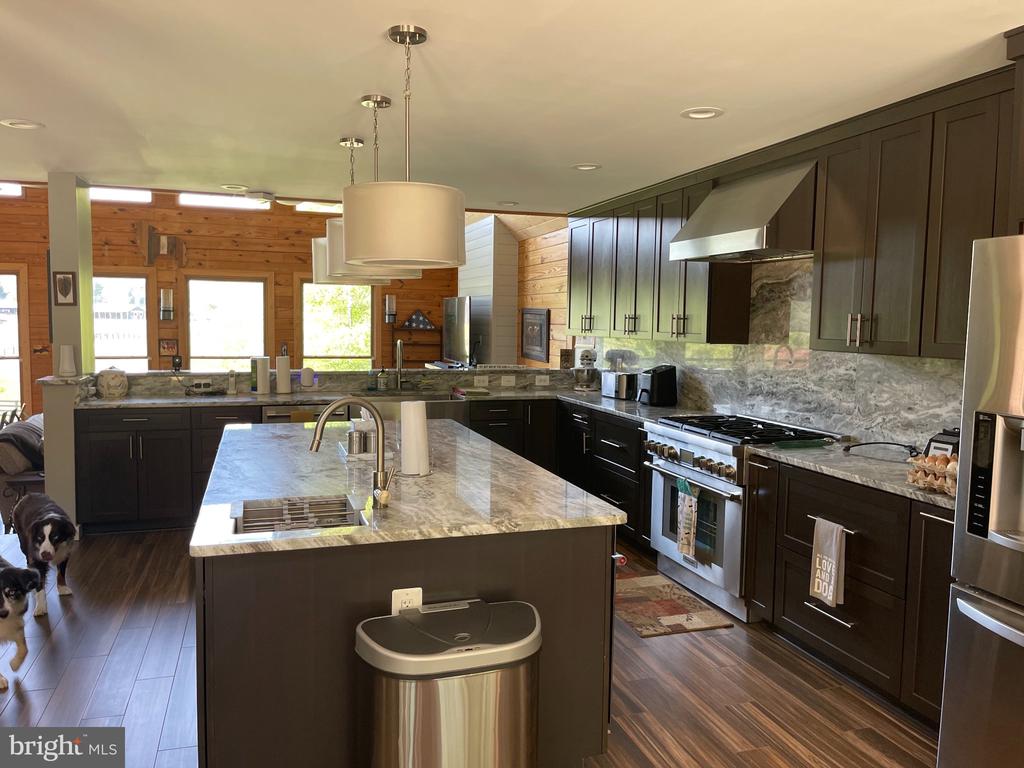 7747 RIVERSIDE FARM RD, MARSHALL, Virginia, 4 Bedrooms Bedrooms, ,3 BathroomsBathrooms,Residential,7747 RIVERSIDE FARM RD,VAFQ2021308 MLS # VAFQ2021308