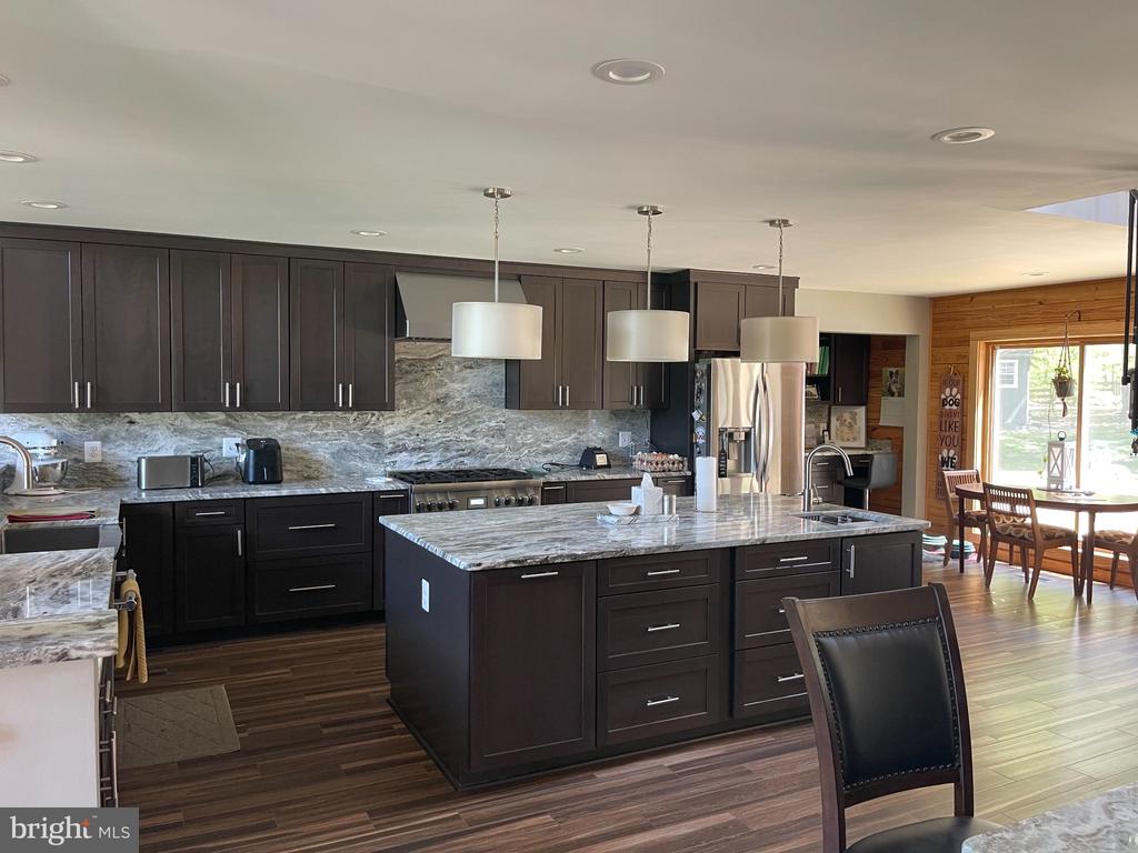 7747 RIVERSIDE FARM RD, MARSHALL, Virginia, 4 Bedrooms Bedrooms, ,3 BathroomsBathrooms,Residential,7747 RIVERSIDE FARM RD,VAFQ2021308 MLS # VAFQ2021308