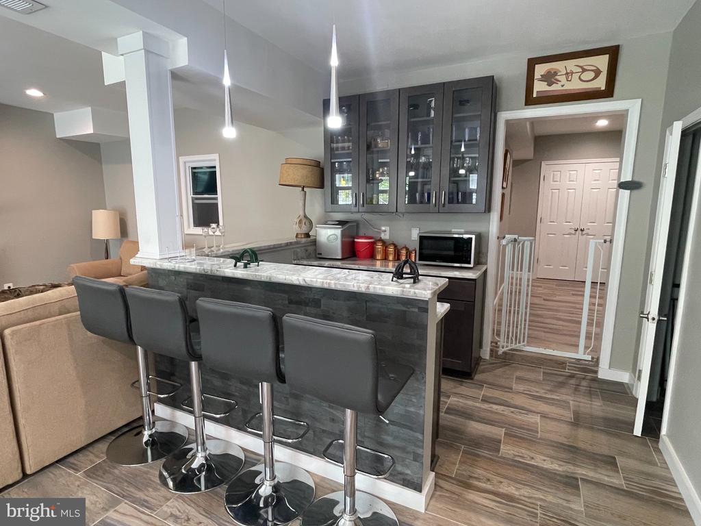 7747 RIVERSIDE FARM RD, MARSHALL, Virginia, 4 Bedrooms Bedrooms, ,3 BathroomsBathrooms,Residential,7747 RIVERSIDE FARM RD,VAFQ2021308 MLS # VAFQ2021308