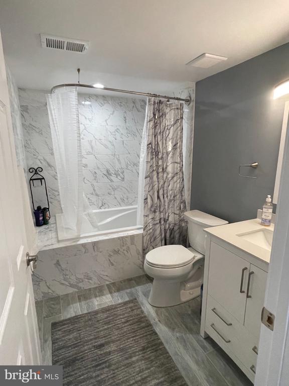 7747 RIVERSIDE FARM RD, MARSHALL, Virginia, 4 Bedrooms Bedrooms, ,3 BathroomsBathrooms,Residential,7747 RIVERSIDE FARM RD,VAFQ2021308 MLS # VAFQ2021308