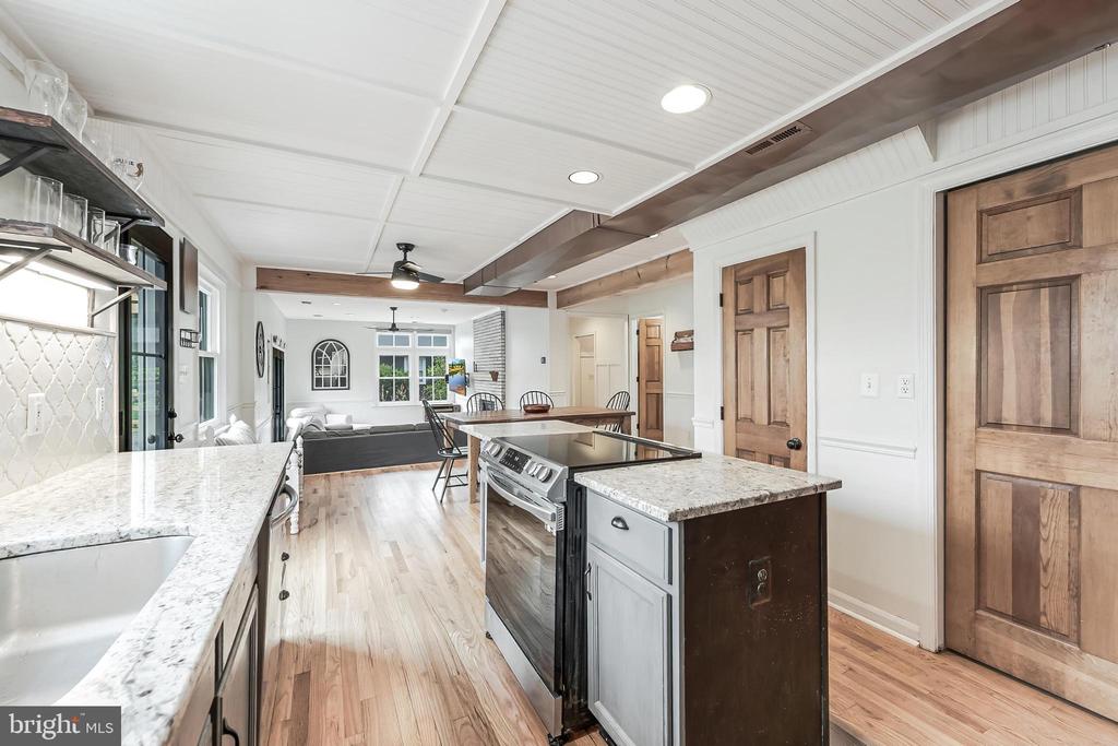 7277 MOSBY DR, WARRENTON, Virginia, 5 Bedrooms Bedrooms, ,3 BathroomsBathrooms,Residential,7277 MOSBY DR,VAFQ2021254 MLS # VAFQ2021254 7277 MOSBY DR, WARRENTON, Virginia, 5 Bedrooms Bedrooms, ,3 BathroomsBathrooms,Residential,7277 MOSBY DR,VAFQ2021254 MLS # VAFQ2021254