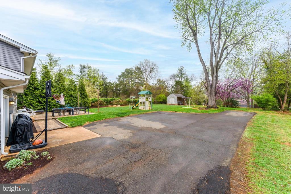 7277 MOSBY DR, WARRENTON, Virginia, 5 Bedrooms Bedrooms, ,3 BathroomsBathrooms,Residential,7277 MOSBY DR,VAFQ2021254 MLS # VAFQ2021254 7277 MOSBY DR, WARRENTON, Virginia, 5 Bedrooms Bedrooms, ,3 BathroomsBathrooms,Residential,7277 MOSBY DR,VAFQ2021254 MLS # VAFQ2021254