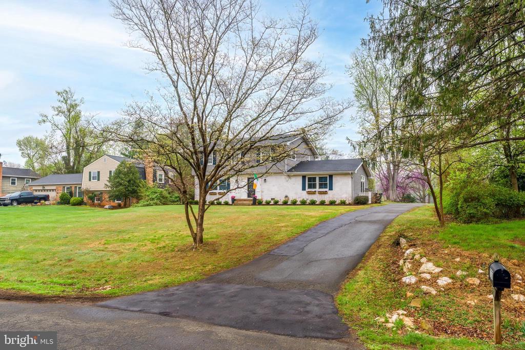 7277 MOSBY DR, WARRENTON, Virginia, 5 Bedrooms Bedrooms, ,3 BathroomsBathrooms,Residential,7277 MOSBY DR,VAFQ2021254 MLS # VAFQ2021254 7277 MOSBY DR, WARRENTON, Virginia, 5 Bedrooms Bedrooms, ,3 BathroomsBathrooms,Residential,7277 MOSBY DR,VAFQ2021254 MLS # VAFQ2021254