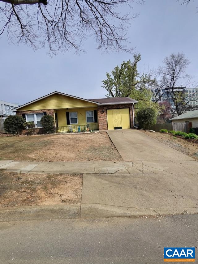 215 DICE ST, CHARLOTTESVILLE, Virginia 22902, 3 Bedrooms Bedrooms, ,1 BathroomBathrooms,Residential,215 DICE ST,674930 MLS # 674930