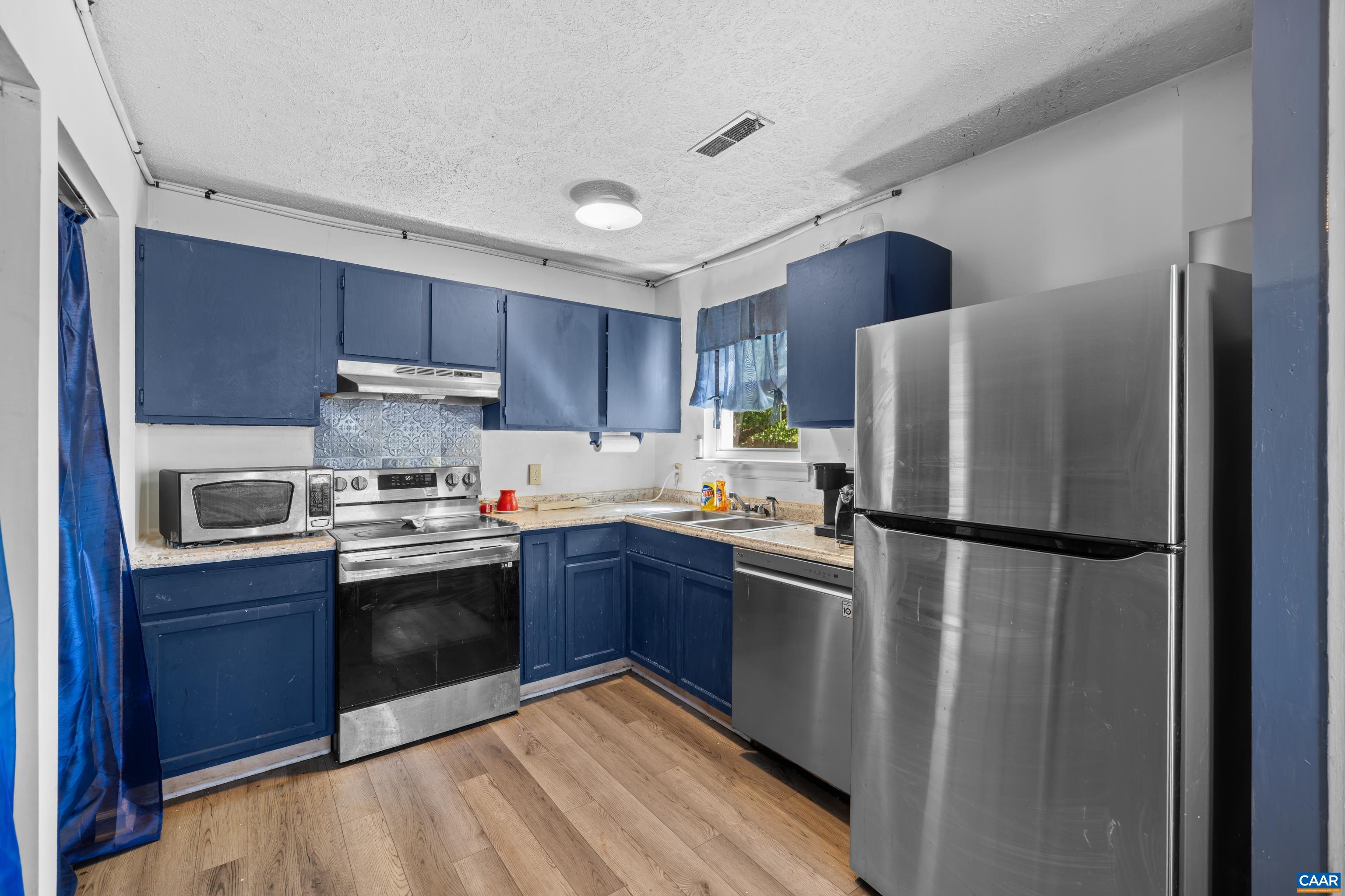 215 DICE ST, CHARLOTTESVILLE, Virginia 22902, 3 Bedrooms Bedrooms, ,1 BathroomBathrooms,Residential,215 DICE ST,674930 MLS # 674930