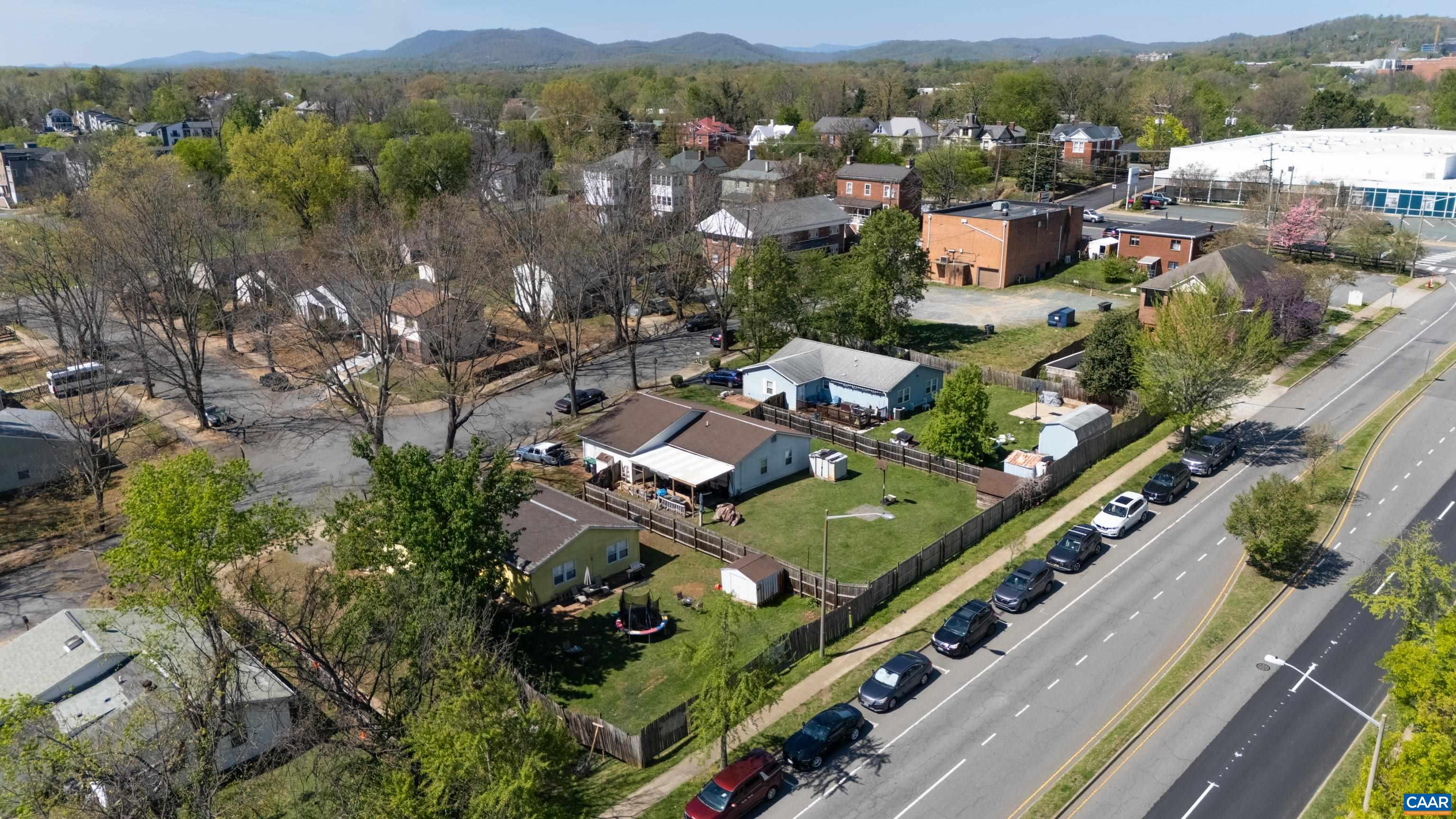 215 DICE ST, CHARLOTTESVILLE, Virginia 22902, 3 Bedrooms Bedrooms, ,1 BathroomBathrooms,Residential,215 DICE ST,674930 MLS # 674930