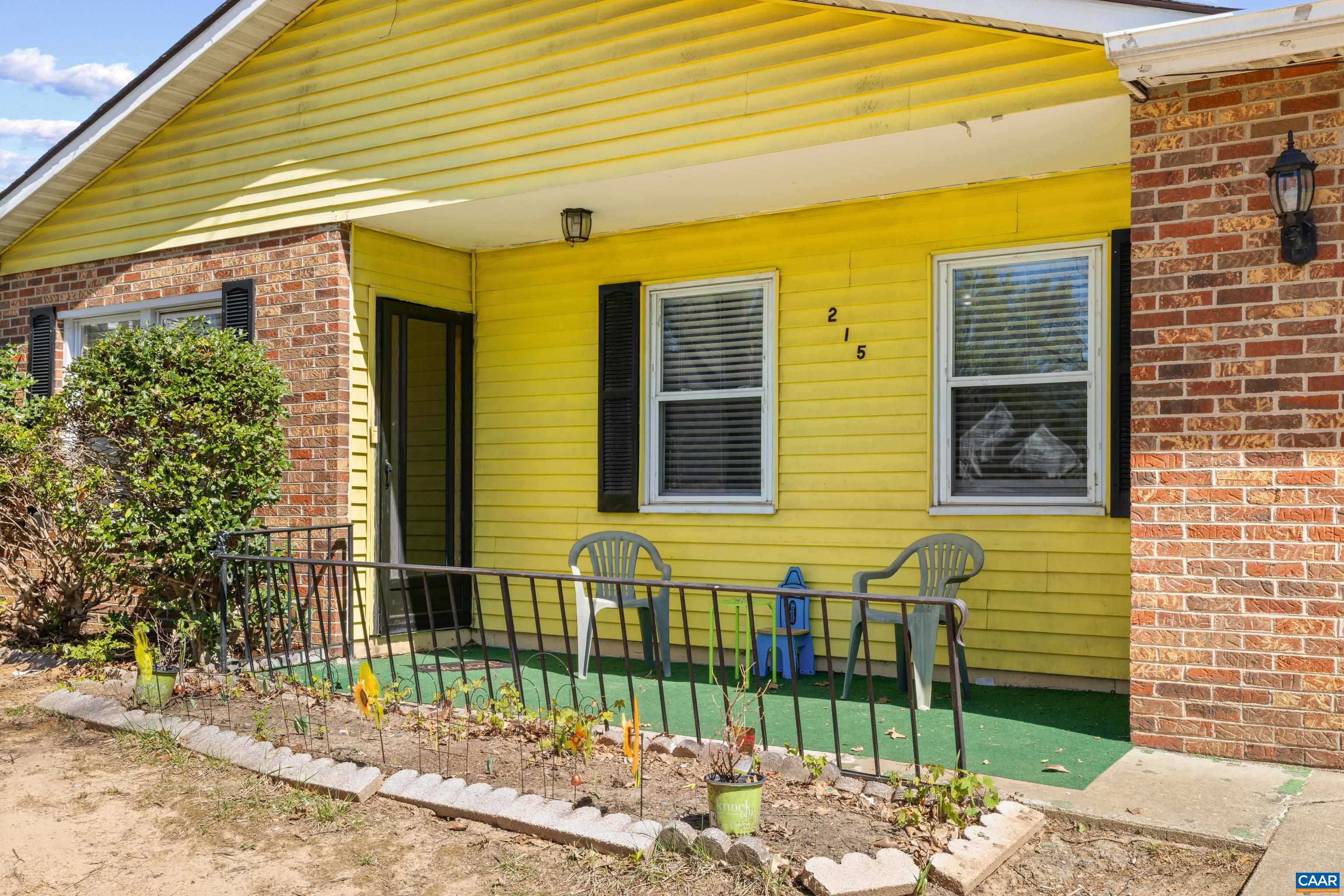 215 DICE ST, CHARLOTTESVILLE, Virginia 22902, 3 Bedrooms Bedrooms, ,1 BathroomBathrooms,Residential,215 DICE ST,674930 MLS # 674930