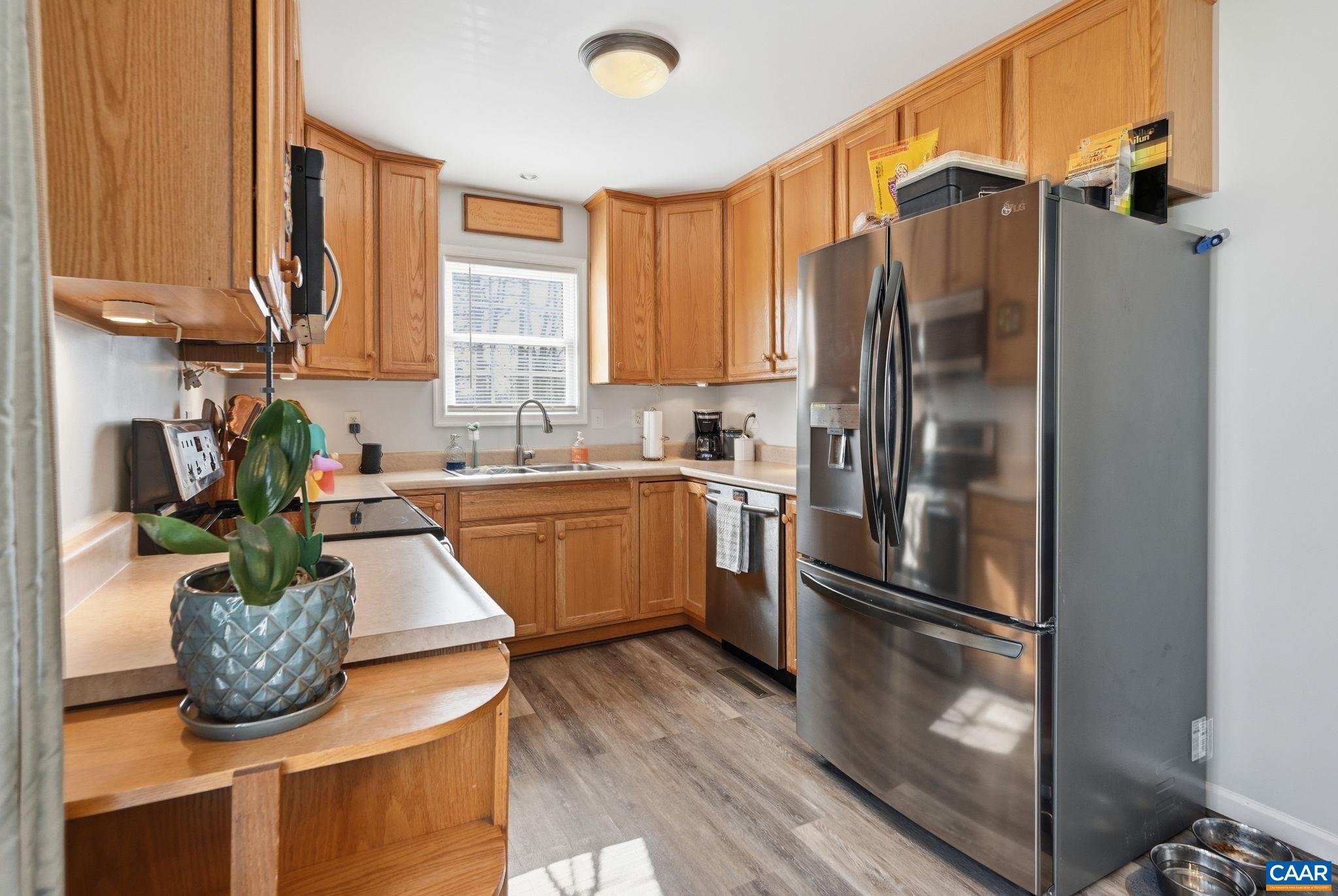 201 TANGLEWOOD DR, BARBOURSVILLE, Virginia 22923, 3 Bedrooms Bedrooms, ,2 BathroomsBathrooms,Residential,201 TANGLEWOOD DR,675419 MLS # 675419 201 TANGLEWOOD DR, BARBOURSVILLE, Virginia 22923, 3 Bedrooms Bedrooms, ,2 BathroomsBathrooms,Residential,201 TANGLEWOOD DR,675419 MLS # 675419