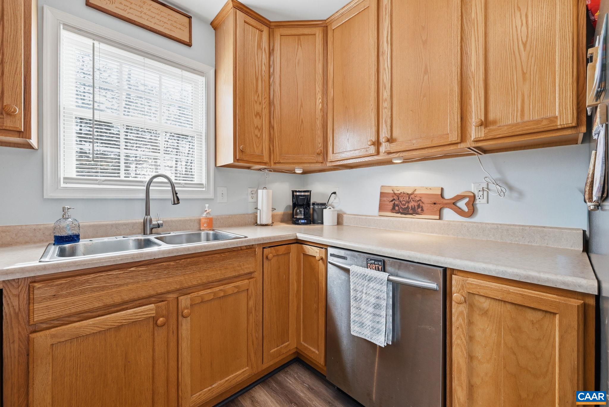 201 TANGLEWOOD DR, BARBOURSVILLE, Virginia 22923, 3 Bedrooms Bedrooms, ,2 BathroomsBathrooms,Residential,201 TANGLEWOOD DR,675419 MLS # 675419 201 TANGLEWOOD DR, BARBOURSVILLE, Virginia 22923, 3 Bedrooms Bedrooms, ,2 BathroomsBathrooms,Residential,201 TANGLEWOOD DR,675419 MLS # 675419