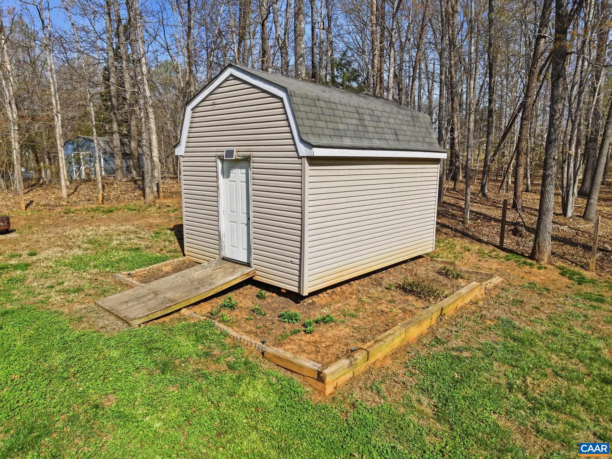 201 TANGLEWOOD DR, BARBOURSVILLE, Virginia 22923, 3 Bedrooms Bedrooms, ,2 BathroomsBathrooms,Residential,201 TANGLEWOOD DR,675419 MLS # 675419 201 TANGLEWOOD DR, BARBOURSVILLE, Virginia 22923, 3 Bedrooms Bedrooms, ,2 BathroomsBathrooms,Residential,201 TANGLEWOOD DR,675419 MLS # 675419