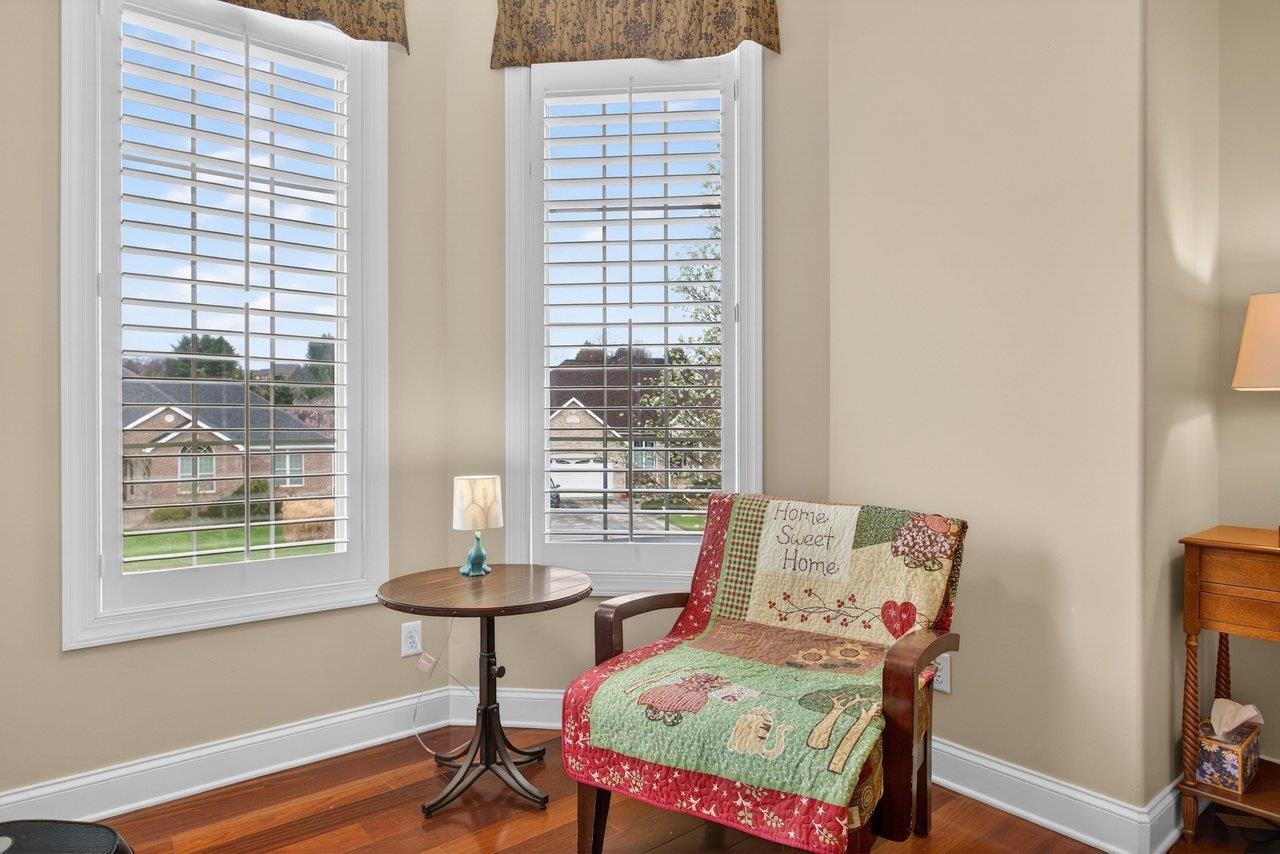 580 REGIMENT RD, PENN LAIRD, Virginia 22846, 5 Bedrooms Bedrooms, ,3 BathroomsBathrooms,Residential,580 REGIMENT RD,675421 MLS # 675421