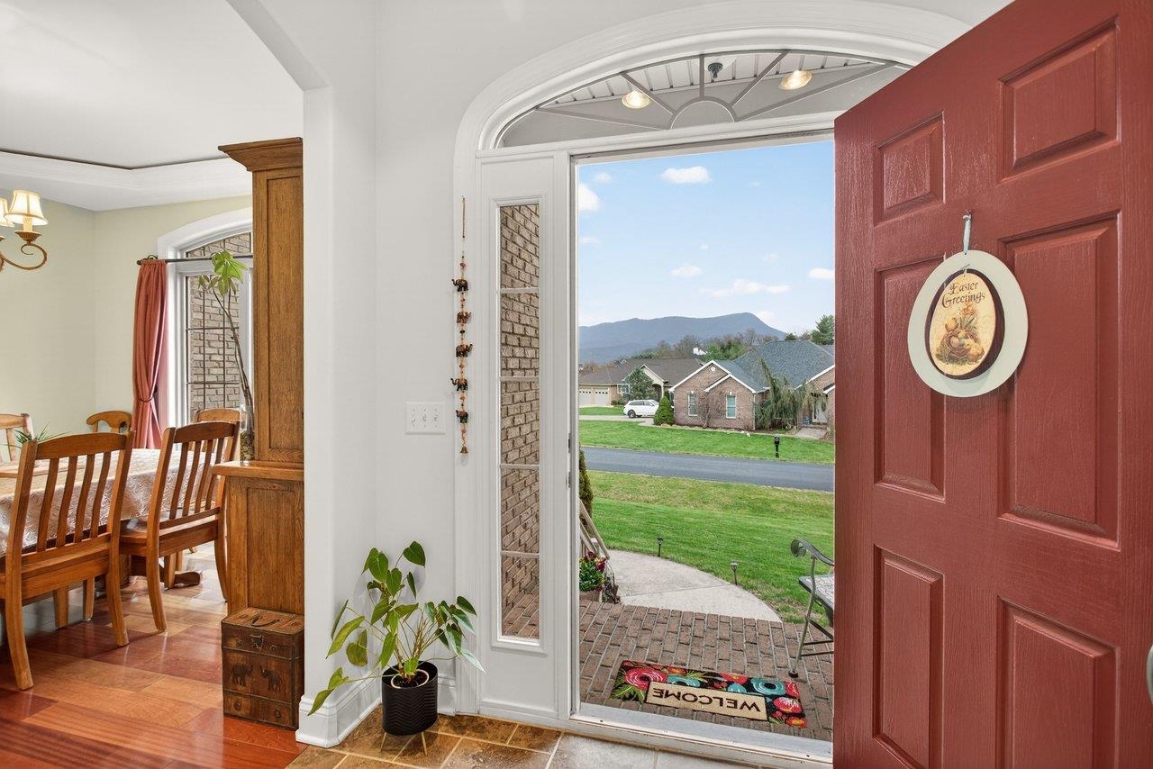 580 REGIMENT RD, PENN LAIRD, Virginia 22846, 5 Bedrooms Bedrooms, ,3 BathroomsBathrooms,Residential,580 REGIMENT RD,675421 MLS # 675421