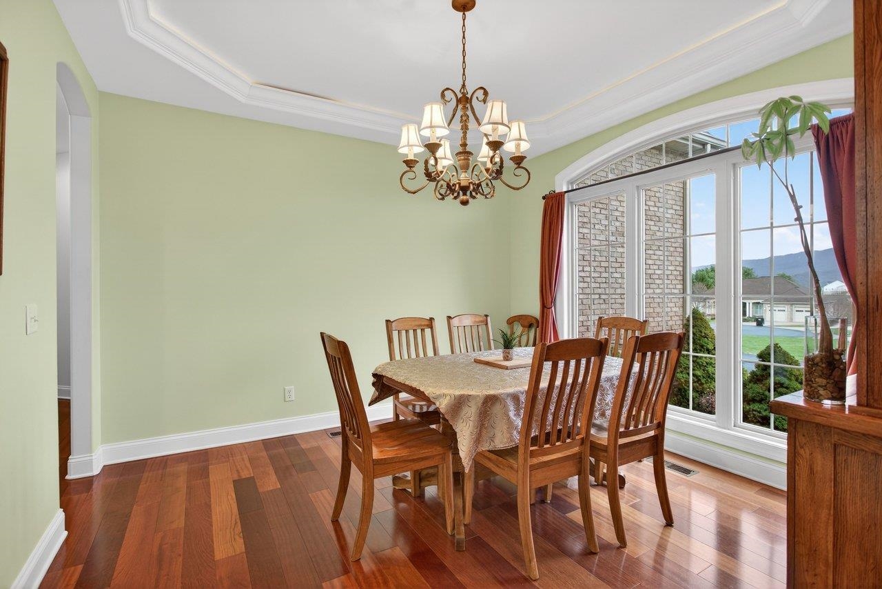 580 REGIMENT RD, PENN LAIRD, Virginia 22846, 5 Bedrooms Bedrooms, ,3 BathroomsBathrooms,Residential,580 REGIMENT RD,675421 MLS # 675421