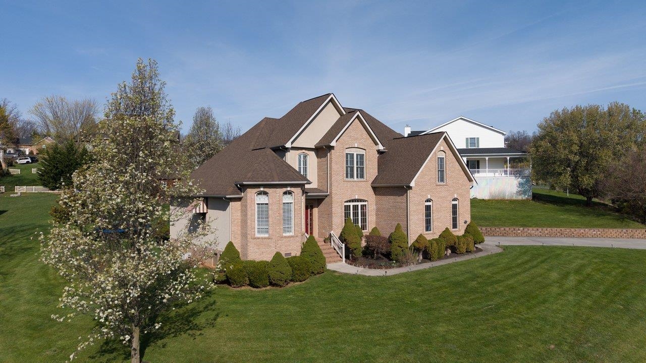 580 REGIMENT RD, PENN LAIRD, Virginia 22846, 5 Bedrooms Bedrooms, ,3 BathroomsBathrooms,Residential,580 REGIMENT RD,675421 MLS # 675421