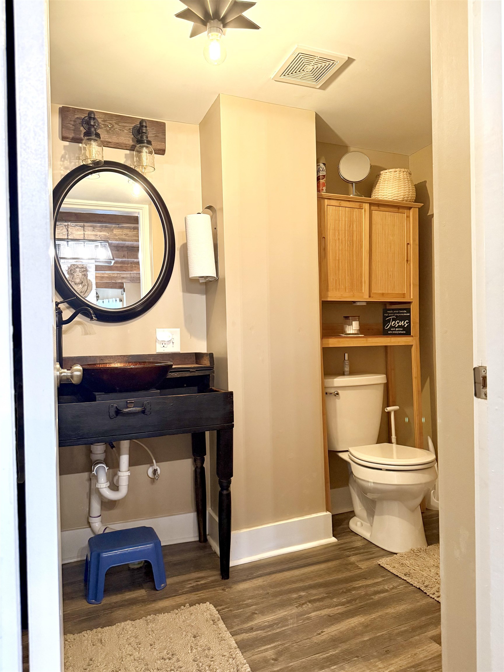 15385 EVERGREEN VALLEY RD, TIMBERVILLE, Virginia 22853, 5 Bedrooms Bedrooms, ,2 BathroomsBathrooms,Residential,15385 EVERGREEN VALLEY RD,675423 MLS # 675423