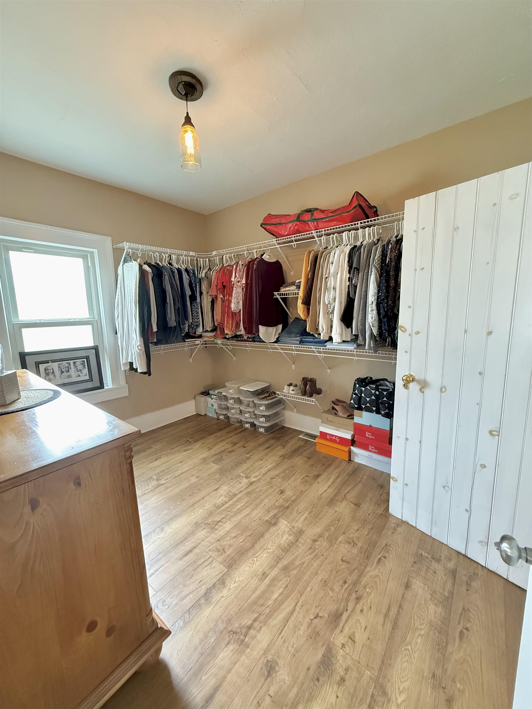 15385 EVERGREEN VALLEY RD, TIMBERVILLE, Virginia 22853, 5 Bedrooms Bedrooms, ,2 BathroomsBathrooms,Residential,15385 EVERGREEN VALLEY RD,675423 MLS # 675423