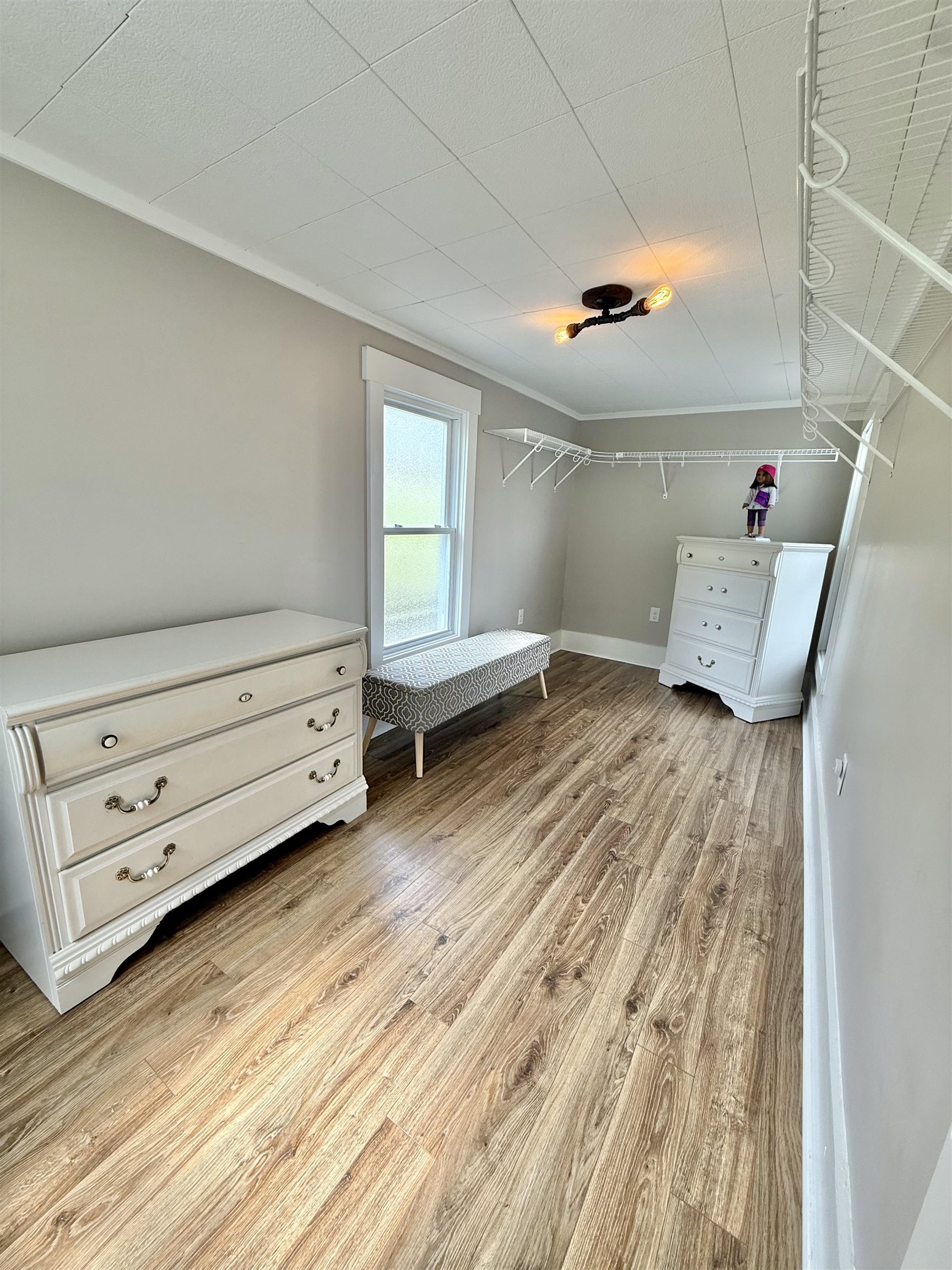 15385 EVERGREEN VALLEY RD, TIMBERVILLE, Virginia 22853, 5 Bedrooms Bedrooms, ,2 BathroomsBathrooms,Residential,15385 EVERGREEN VALLEY RD,675423 MLS # 675423