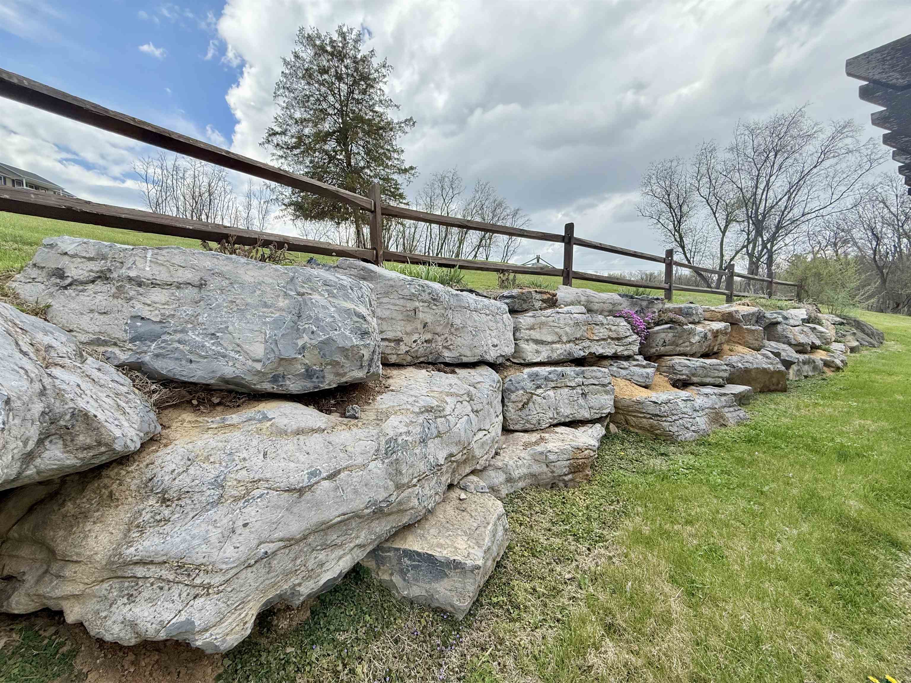 15385 EVERGREEN VALLEY RD, TIMBERVILLE, Virginia 22853, 5 Bedrooms Bedrooms, ,2 BathroomsBathrooms,Residential,15385 EVERGREEN VALLEY RD,675423 MLS # 675423