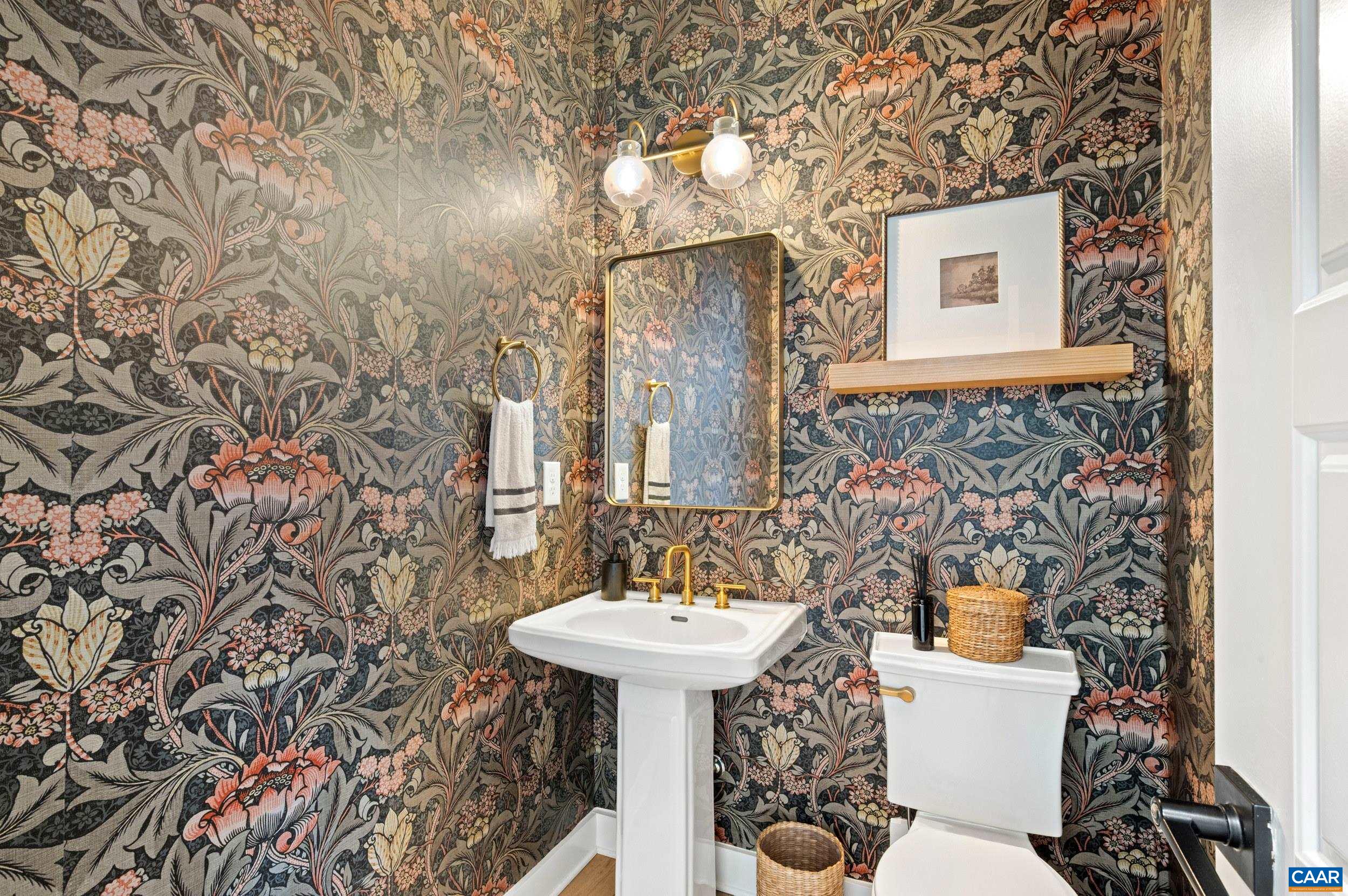 390 BISHOPGATE LN, CROZET, Virginia 22932, 4 Bedrooms Bedrooms, ,3 BathroomsBathrooms,Residential,Chesapeake Homestead,390 BISHOPGATE LN,675433 MLS # 675433