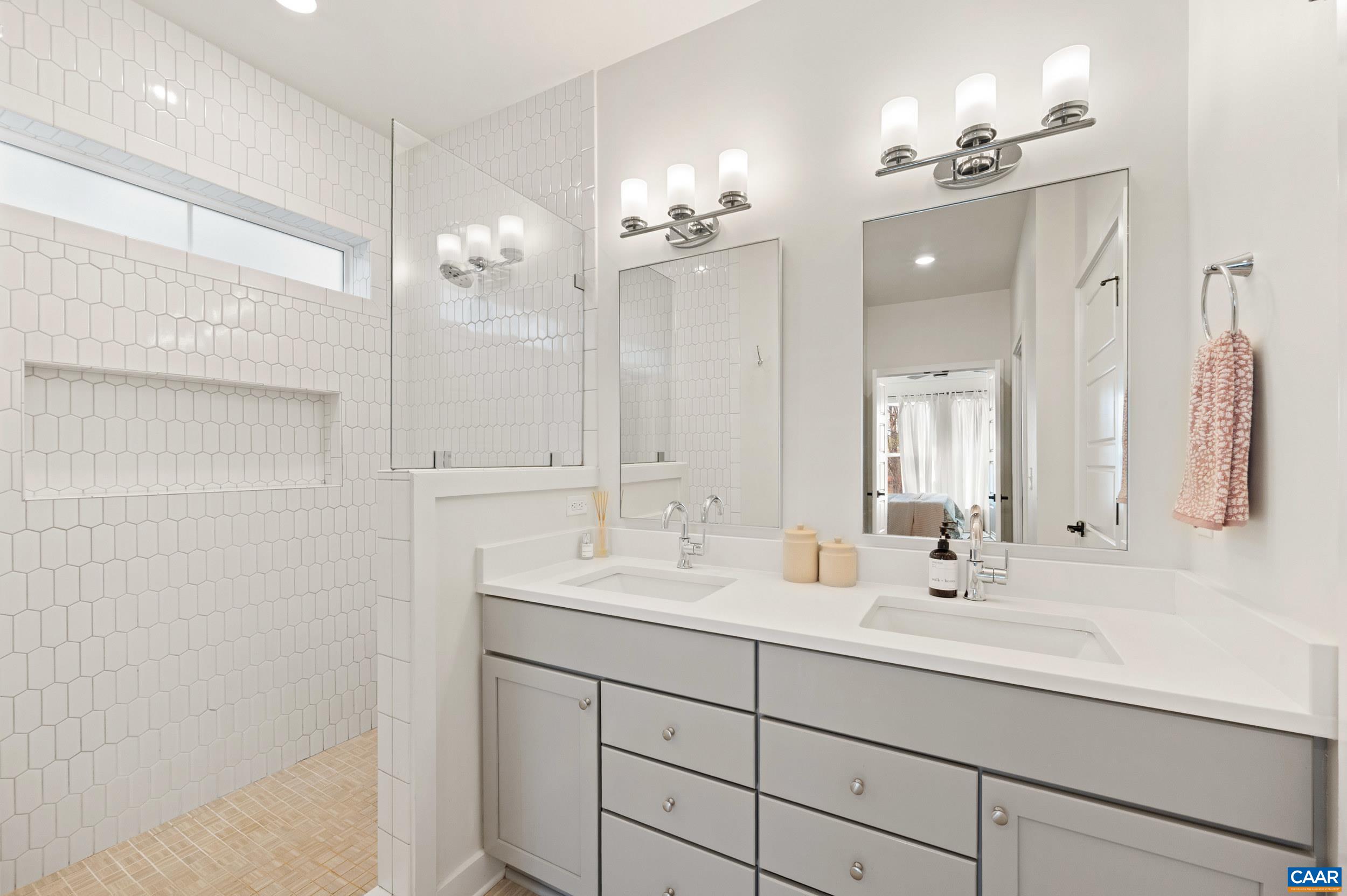 390 BISHOPGATE LN, CROZET, Virginia 22932, 4 Bedrooms Bedrooms, ,3 BathroomsBathrooms,Residential,Chesapeake Homestead,390 BISHOPGATE LN,675433 MLS # 675433